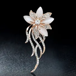 Opaal kristallen bloem - elegante brocheBroches