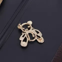 Crystal Christmas teddy bear - broochBrooches