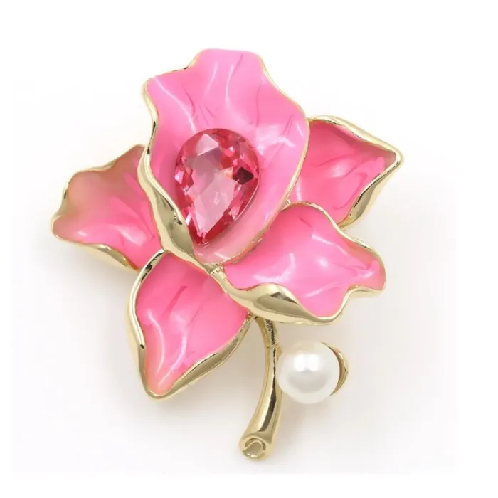 Flower with crystal / pearl - golden broochBrooches