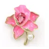 Flower with crystal / pearl - golden broochBrooches