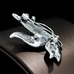 Crystal butterfly broochBrooches