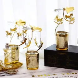 Decoratieve kandelaar - draaibaar - sneeuwvlokken - engelen - paarden - goudKaarsen & Houders