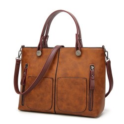 Elegant leather shoulder bagBags