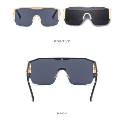 Fashion oversized sunglasses - bull logoSunglasses