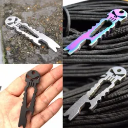 RVS multitool - flesopener - koevoet - moersleutel - met sleutelhanger - schedelvormMultitool & Zakmes
