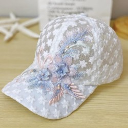 Dunne kanten baseballpet - geborduurde bloemen / bladerenPetten & Hoeden