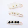 Elegante broche - veiligheidsspeld - met zwart/witte parels - 3 stuksBroches