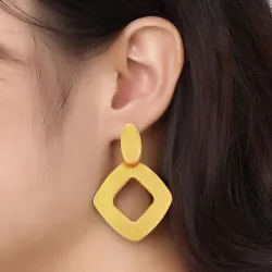 Geometric Gold Stud EarringsOorbellen