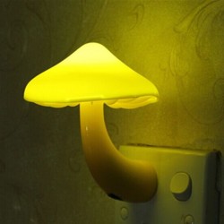 Paddenstoelvormige wandcontactdoos - LED nachtlampje - met sensorVerlichting