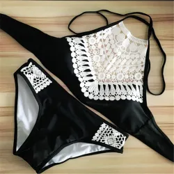 Lace bikini set with push upBadkleding