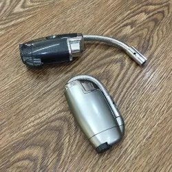 Windproof cigarette lighter with flexible pipeAanstekers