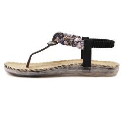 Casual flat sandals with rhinestonesSandals