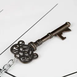 Key shaped bottle opener - vintage keychainBar producten