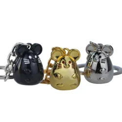 Metal keychain with a mouseSleutelhangers