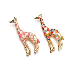 Enamel giraffe - elegant broochBroches