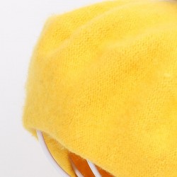 Elegant beret with fur pom-pomHats & Caps