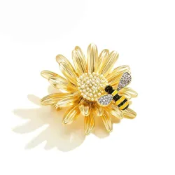 Crystal bee and daisy - an elegant broochBroches